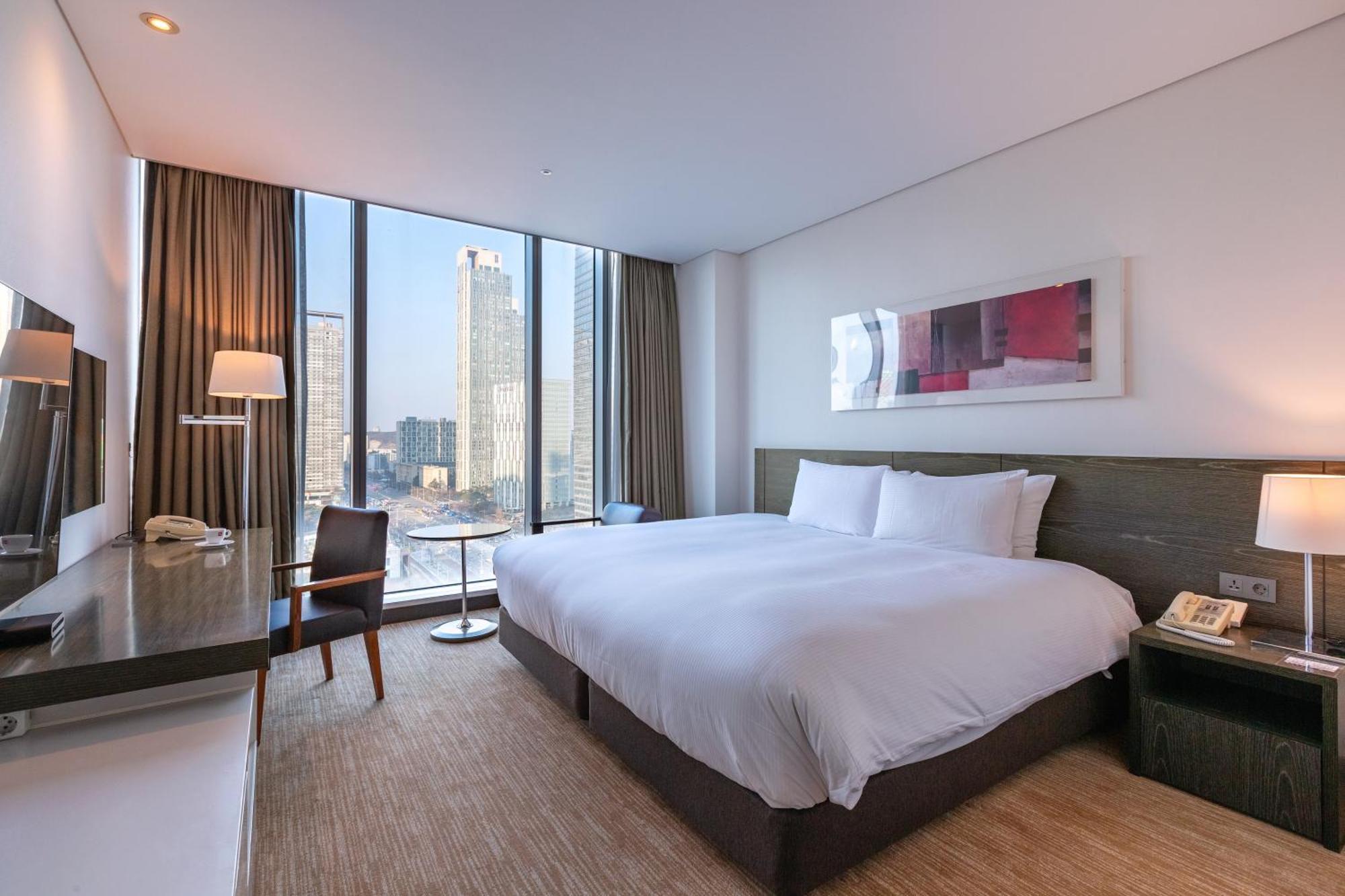 Orakai Songdo Park Hotel Incheon Exterior photo
