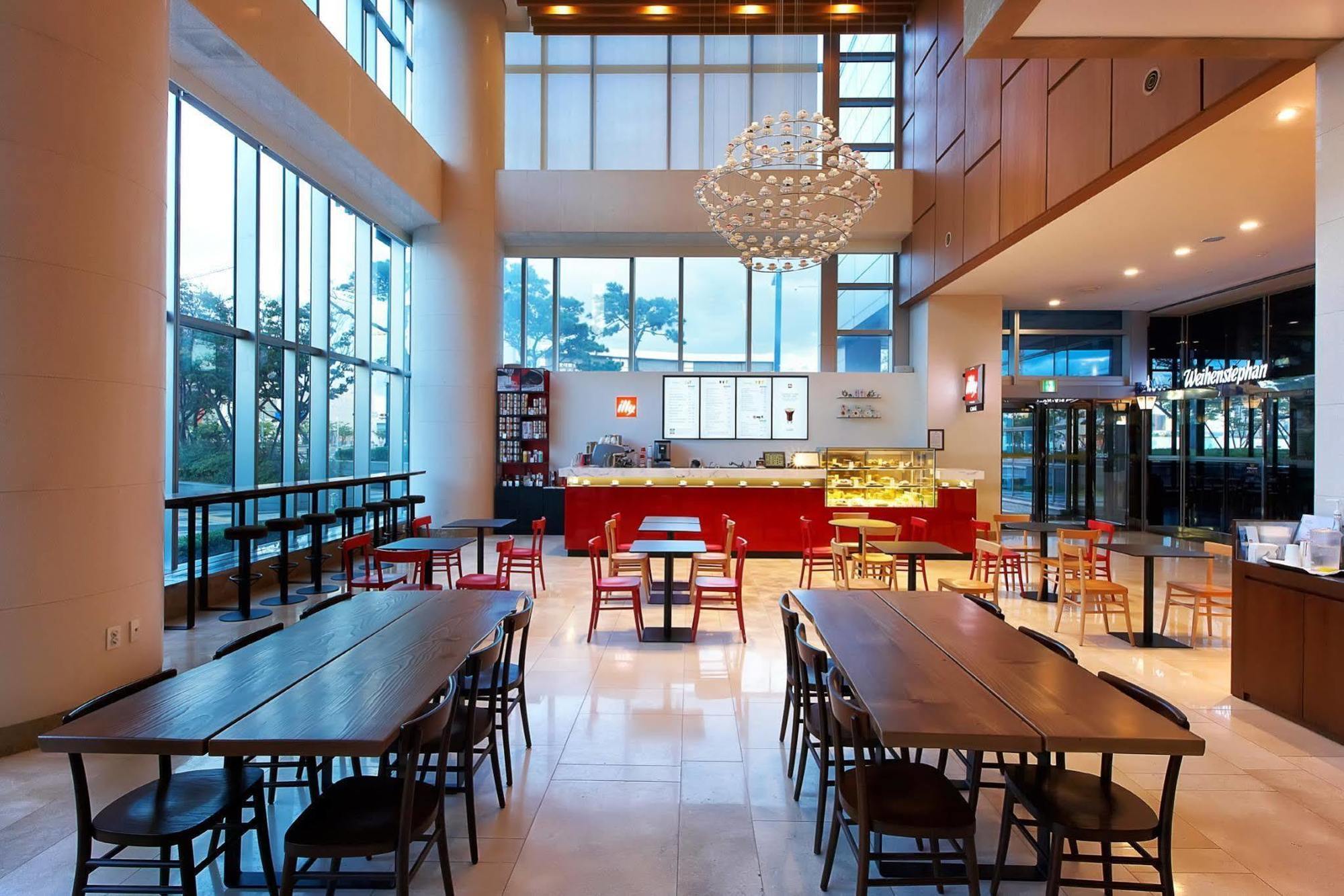 Orakai Songdo Park Hotel Incheon Exterior photo